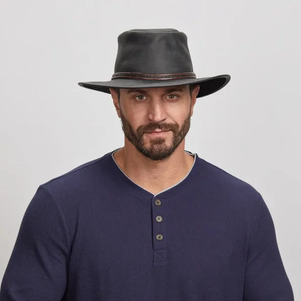 Black Outback Hat